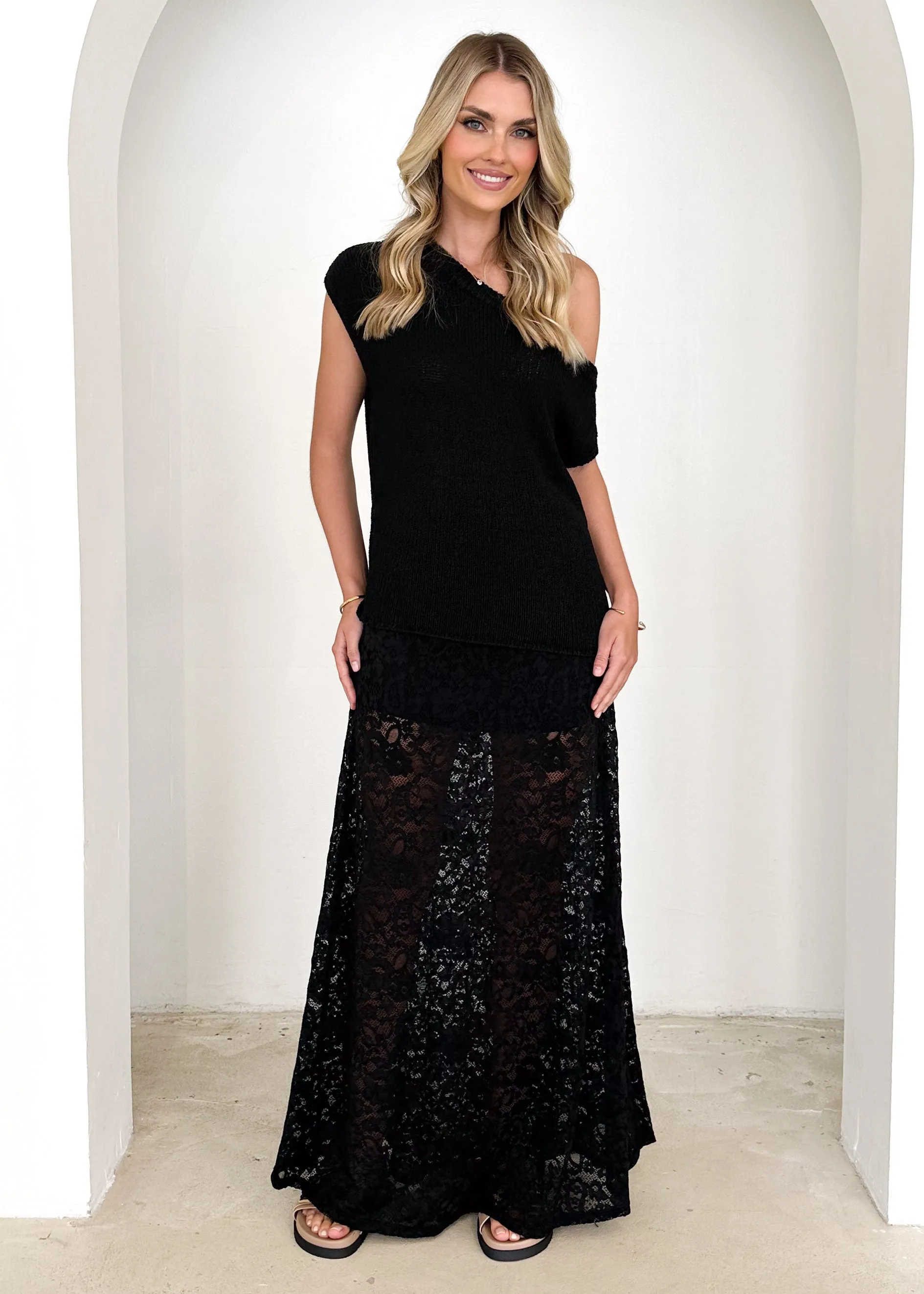 Casoni One Shoulder Knit Top - Black