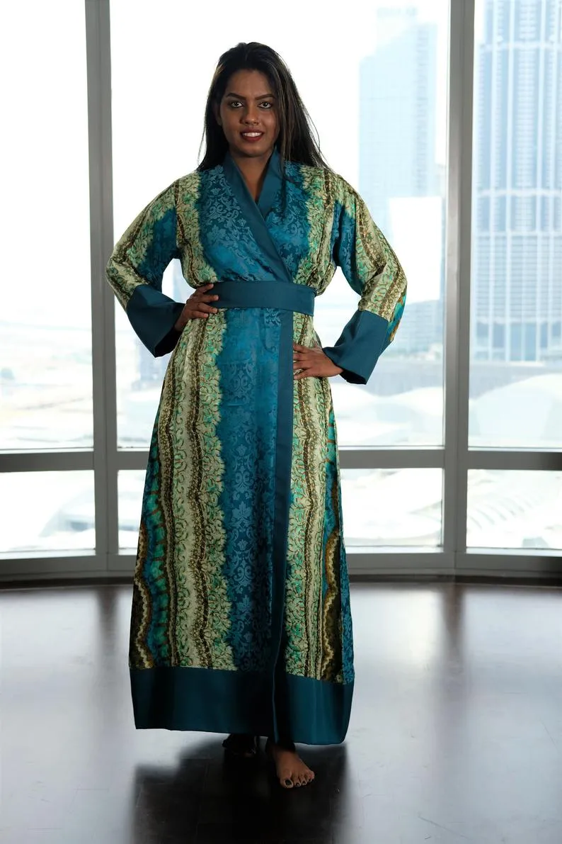 Chloe kimono robe