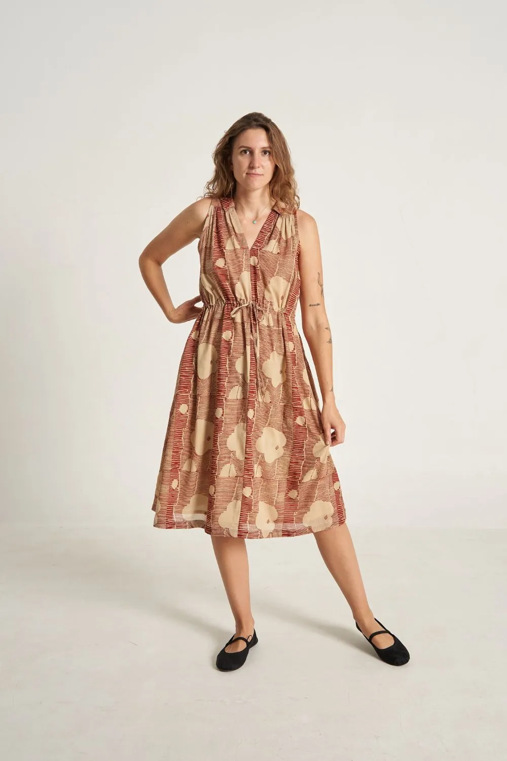 Crimson Flower midi Dress