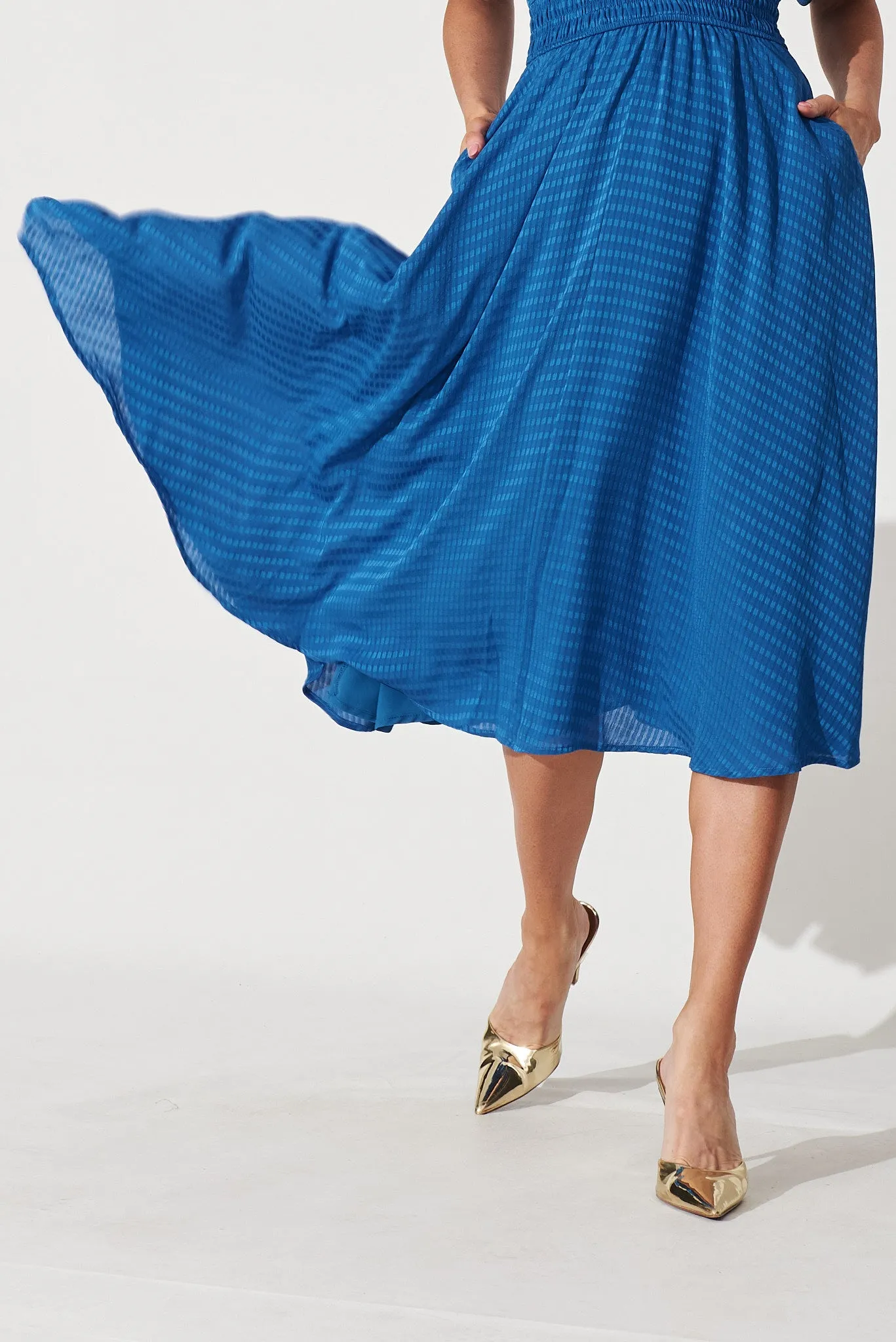 Darling Cove Midi Dress In Blue
