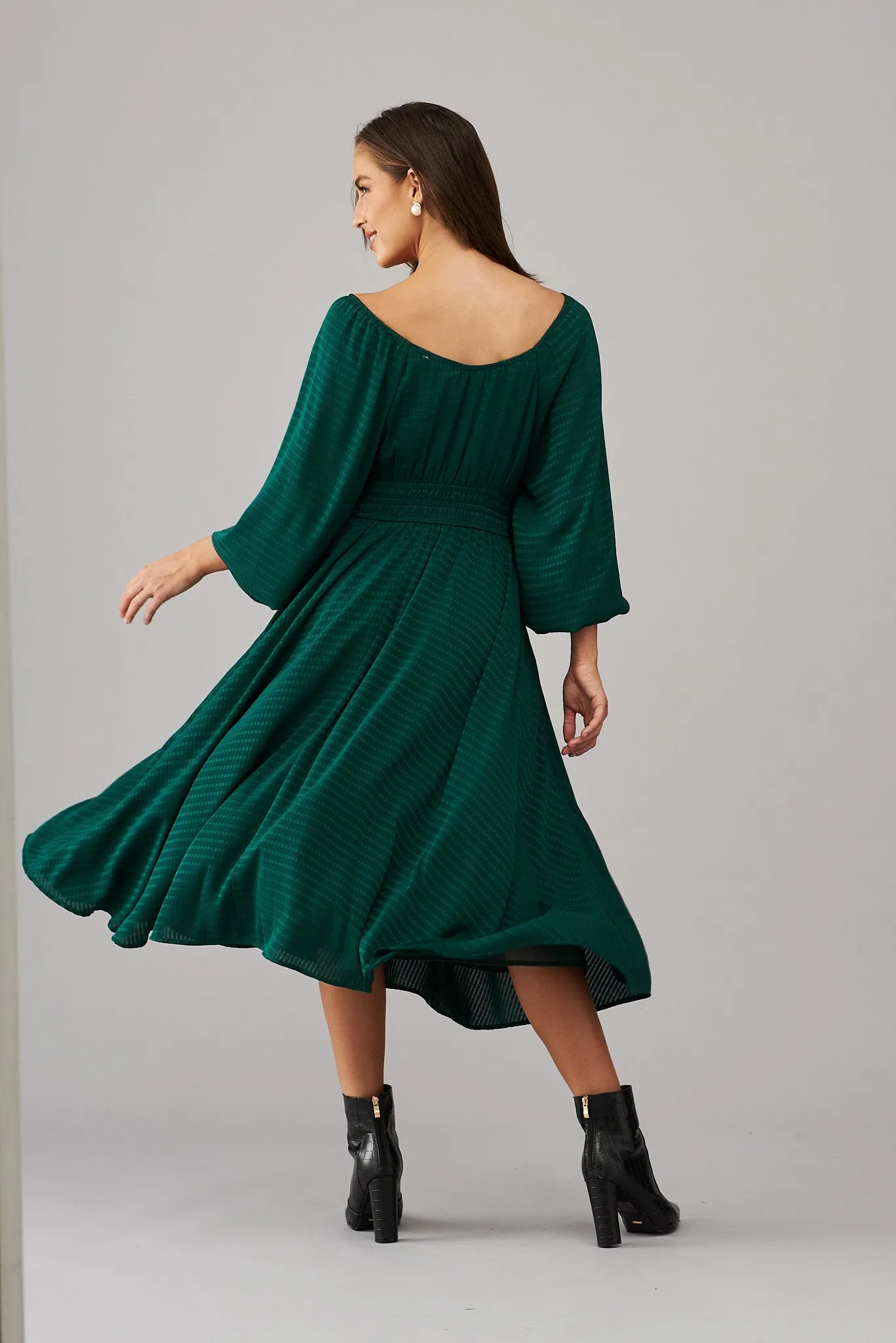 Darling Point Midi Dress In Emerald