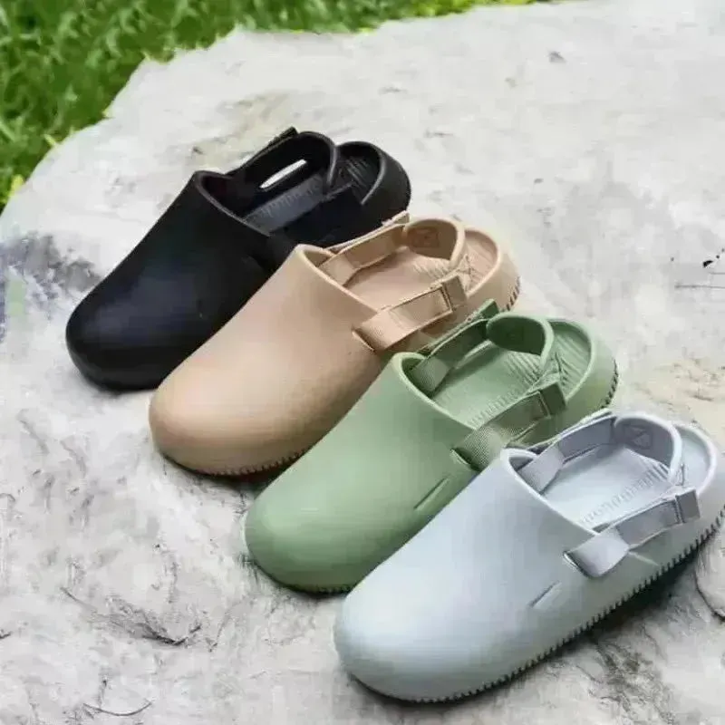 Right Tick Cloud Nine Sandals