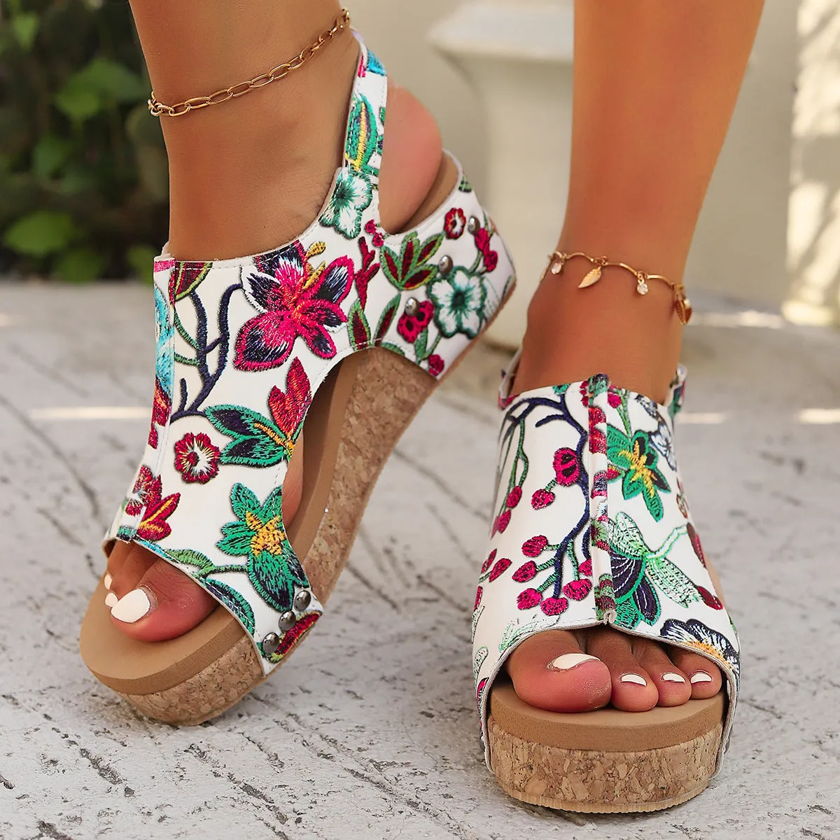 Sofía Bloom Platform Sandals