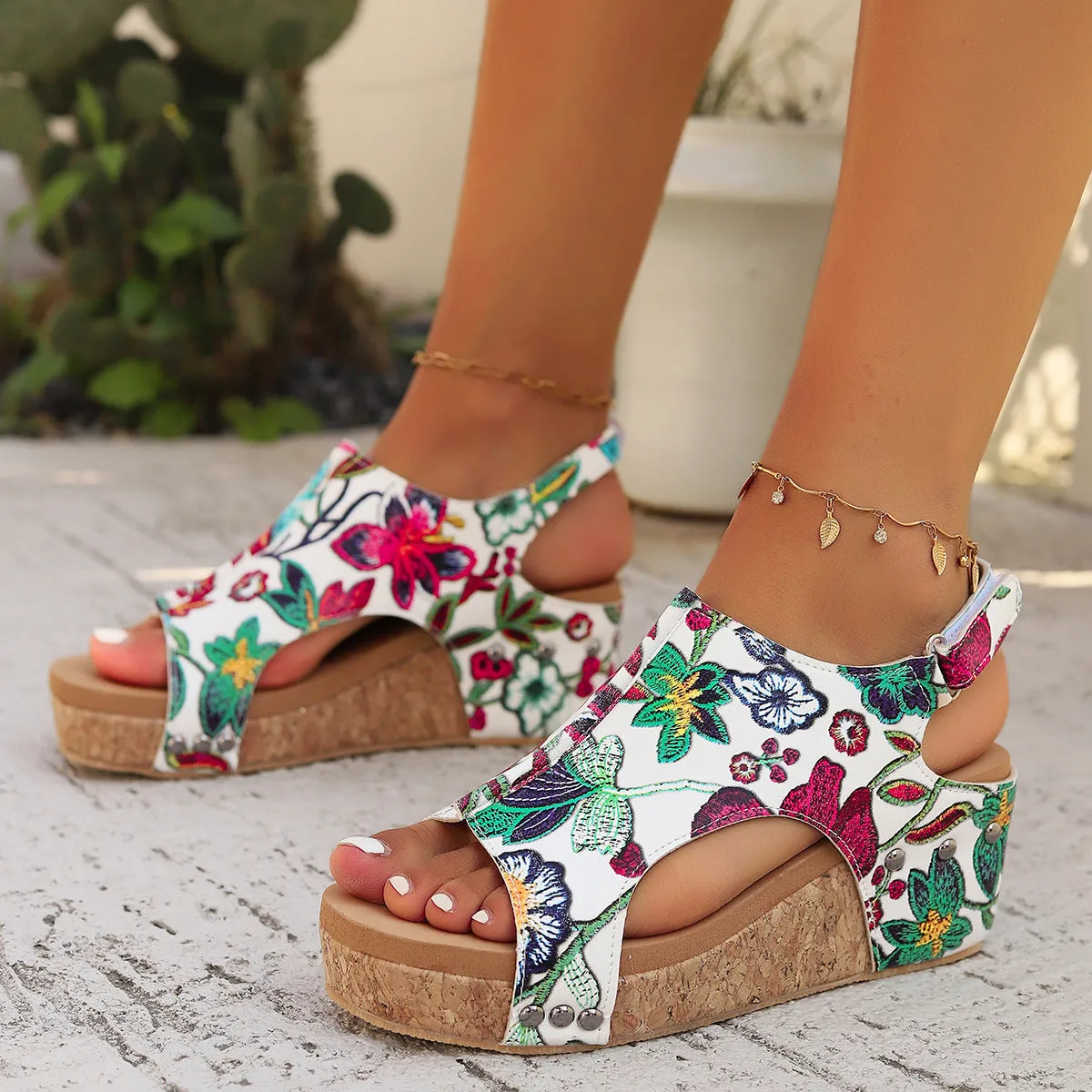 Sofía Bloom Platform Sandals