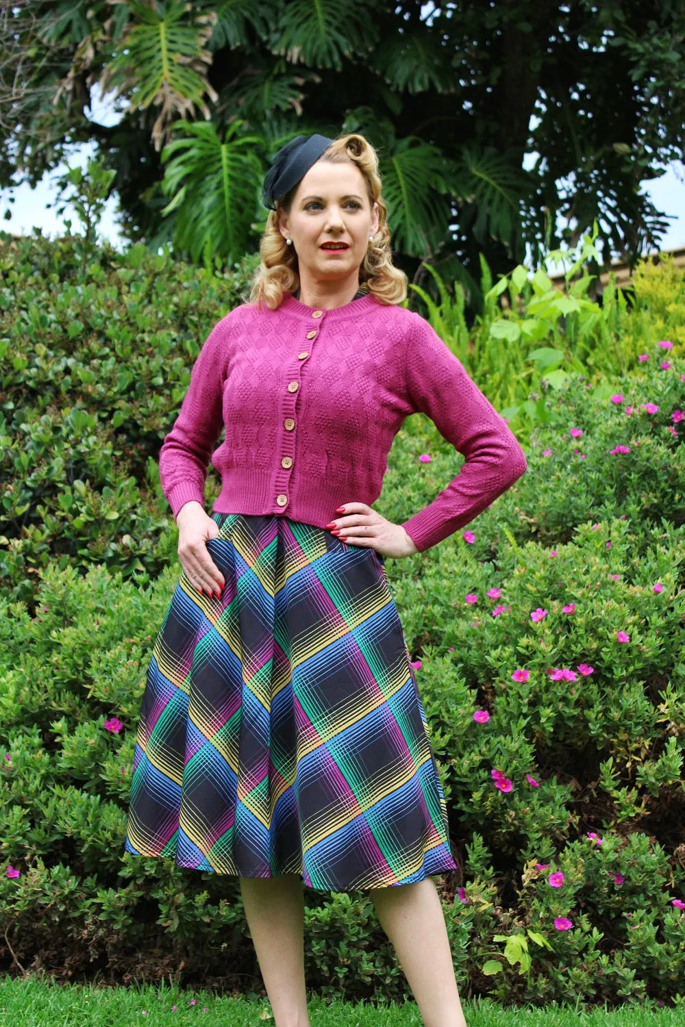 The "Sandra" Textured Diamond Knit Cardigan in Fuchsia Pink, 1940s & 50s Vintage Style