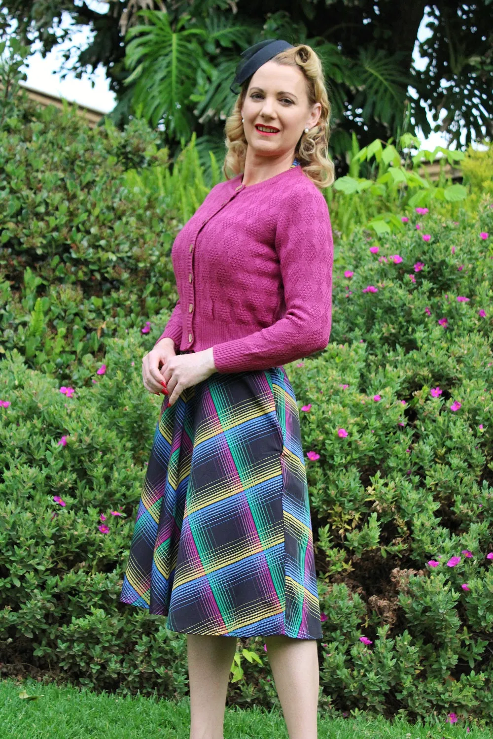 The "Sandra" Textured Diamond Knit Cardigan in Fuchsia Pink, 1940s & 50s Vintage Style