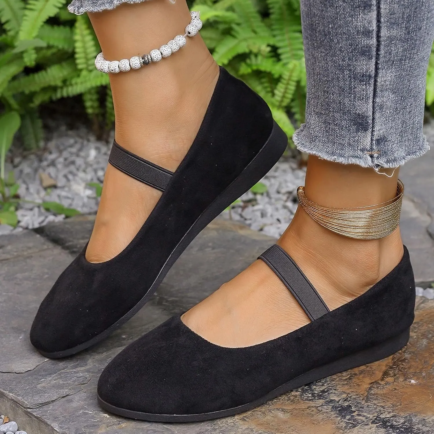 Women's Comfortable Slip On Flat Shoes Casual Leather Closed Toe Ballerina Loafers for Daily Wear with Elastic