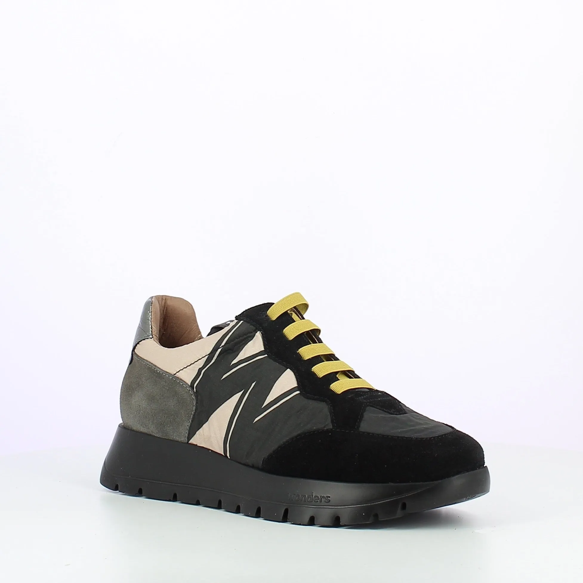 Wonders A-2452-T Ladies Spanish Black & Cream Leather & Textile Elasticated Trainers